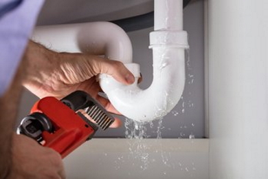 PLUMBING & DRAINAGE